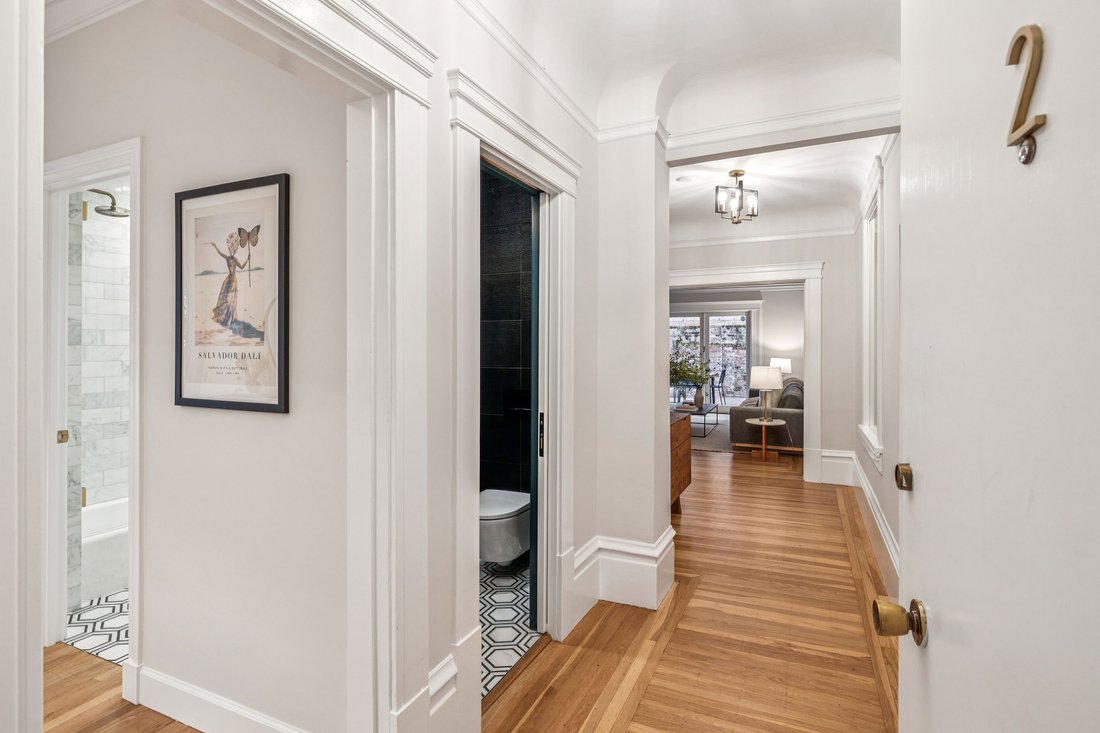 Condo in San Francisco, California, United States 3 - 18425749