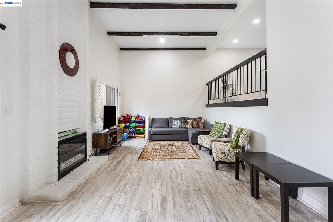 Townhouse in Newark, California, United States 2 - 18425612