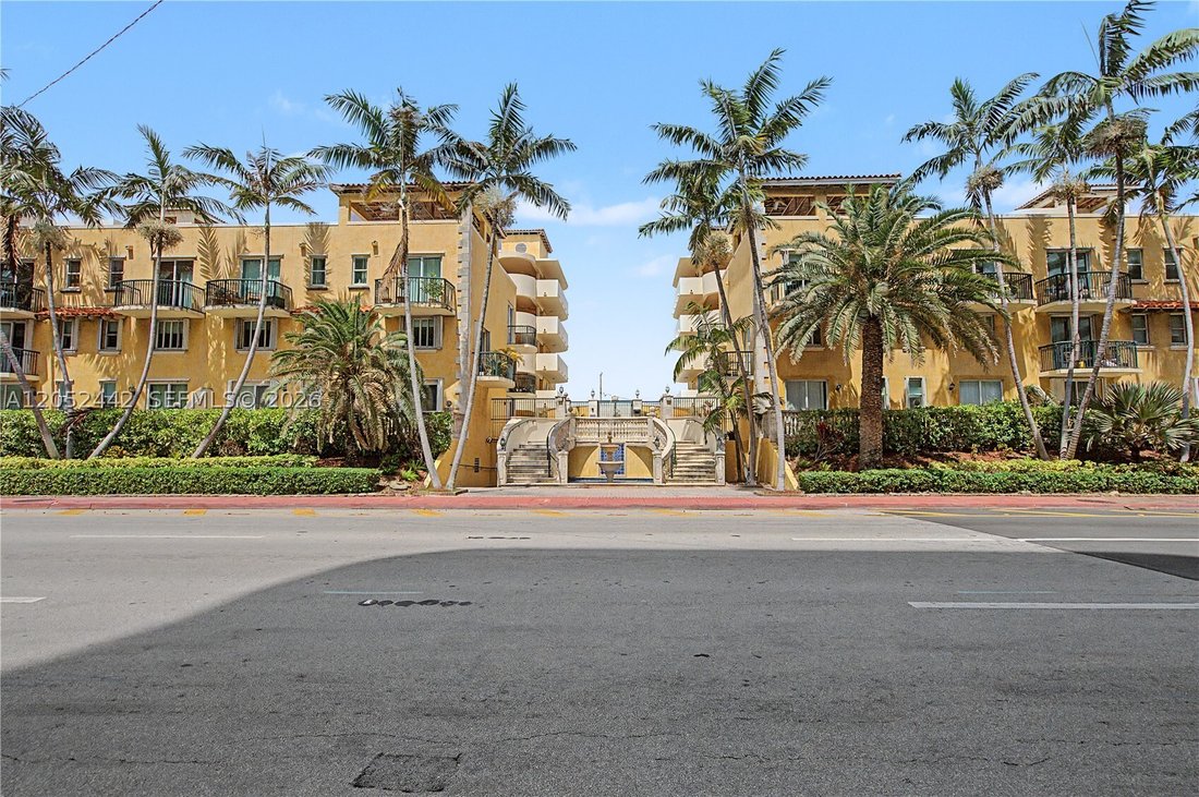 Condo in Bal Harbour, Florida, United States 2 - 18425440
