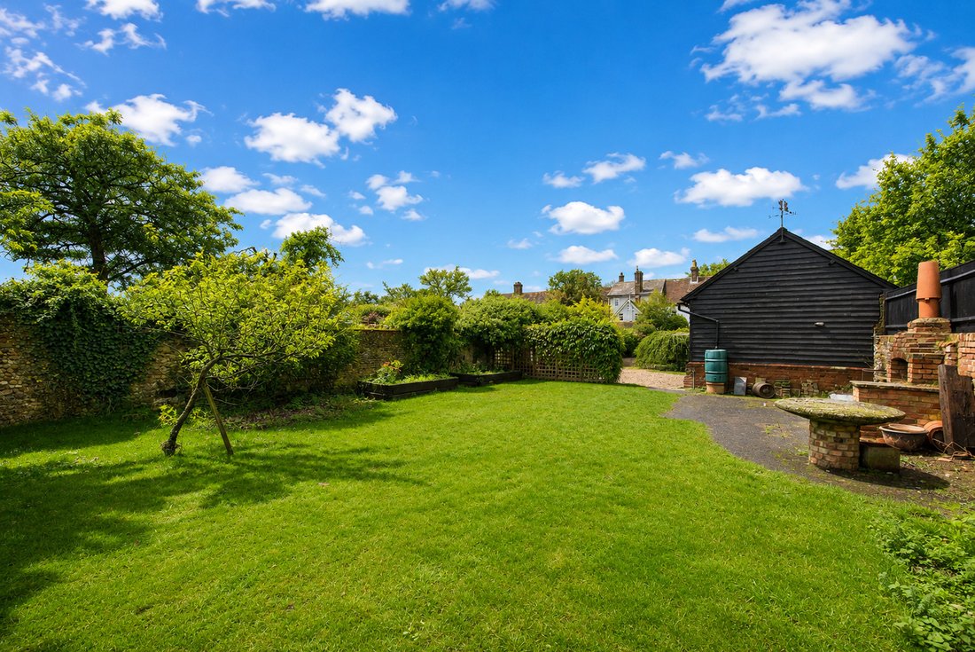 House in Barkway, England 3 - 17063517