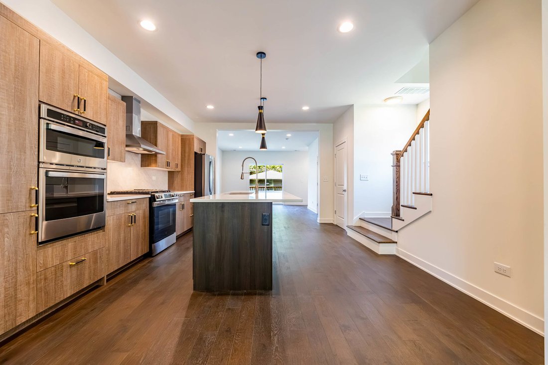 House in Chicago, Illinois, United States 5 - 18425558