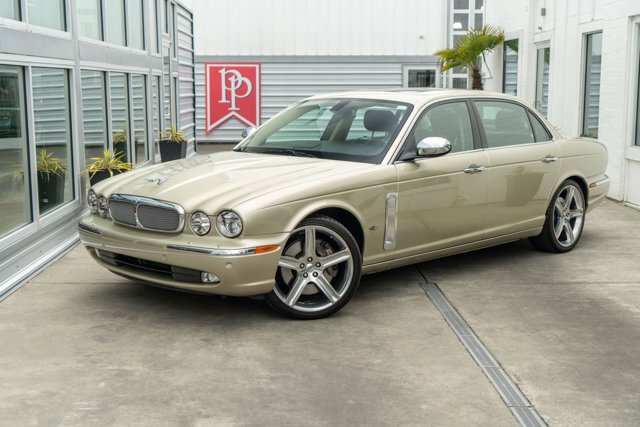 Sedan in Bellevue, WA, United States 2 - 18426198