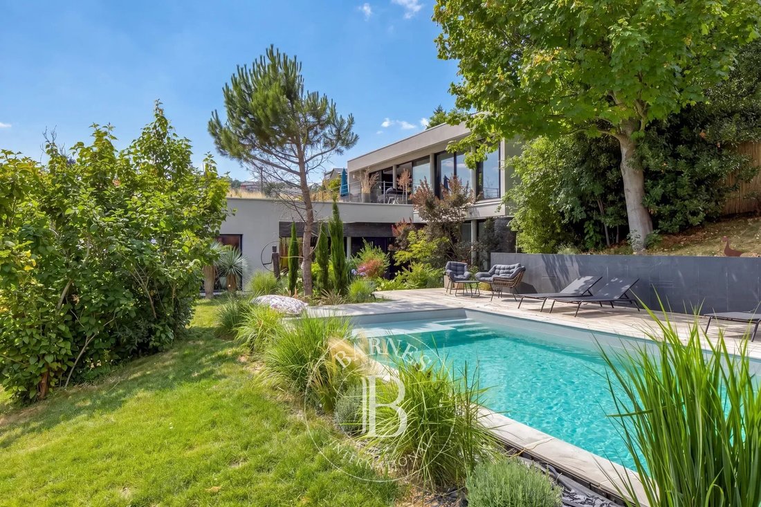 House in Le Village, Bihorel, France 1 - 18426210