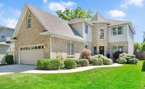 House in Elmhurst, Illinois, United States 1