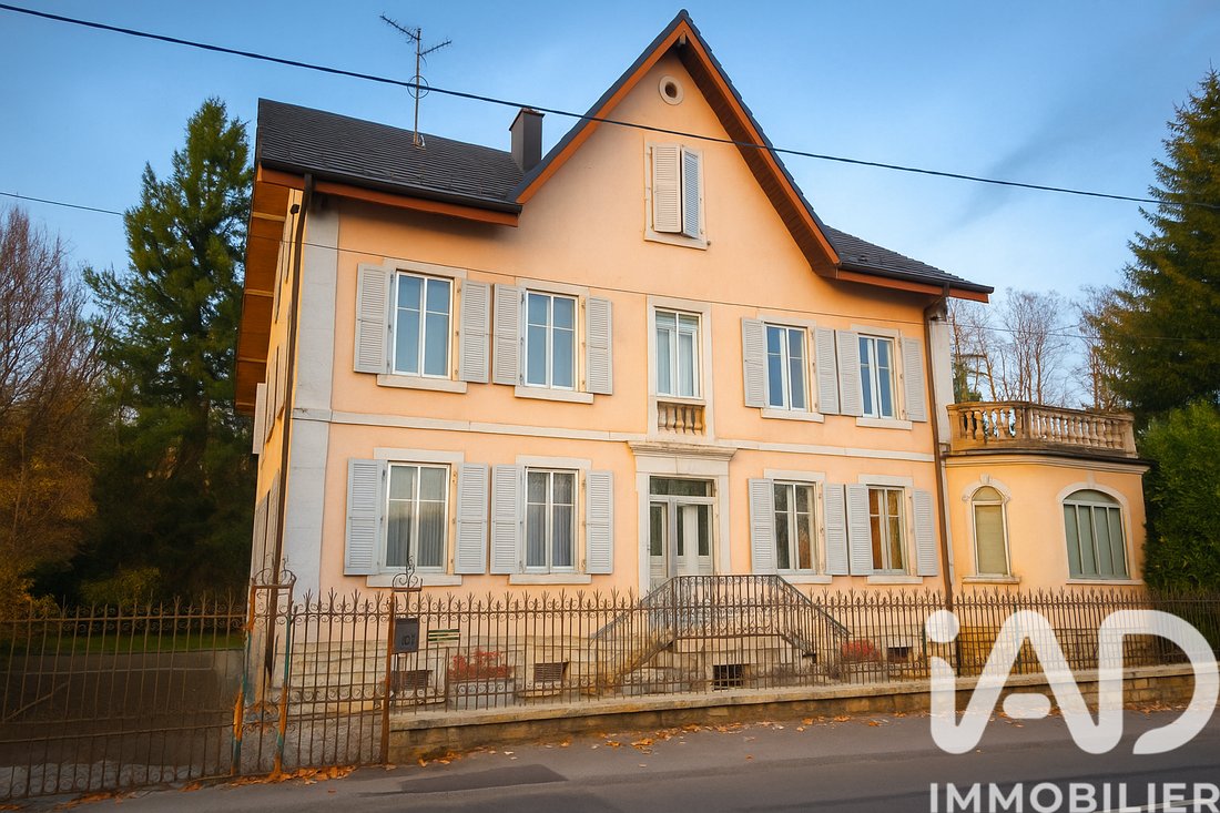 House in Montreux-Chateau, Bourgogne – Franche-Comté, France 2 - 16674024