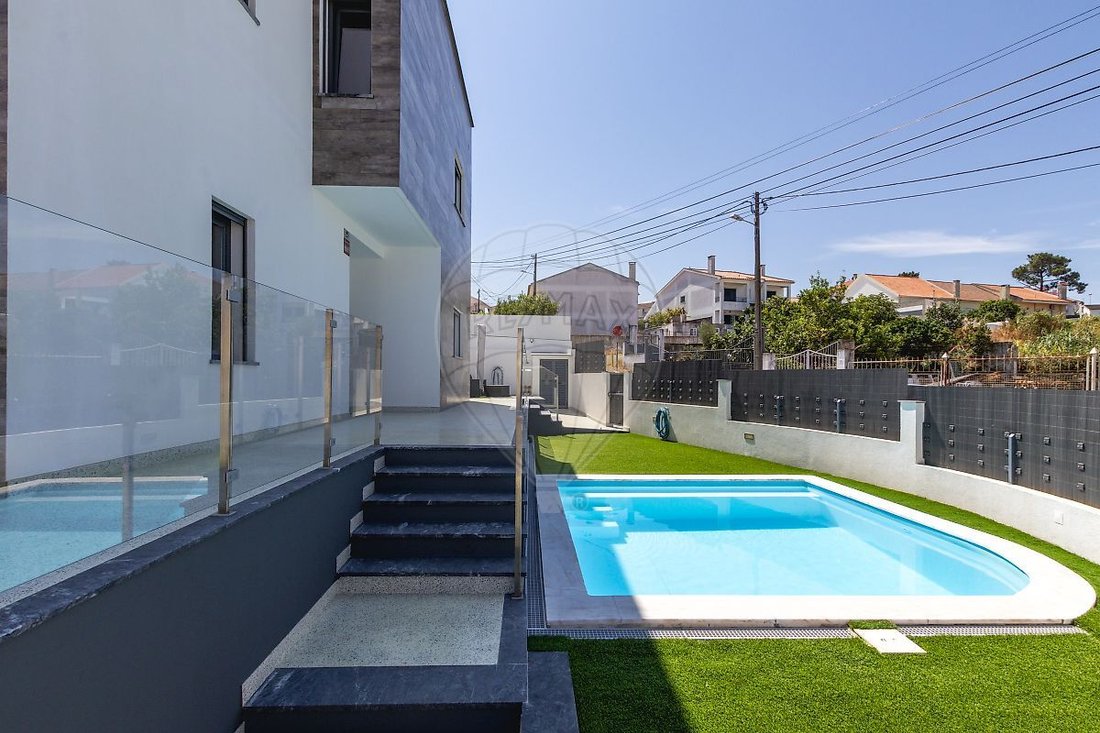 Villa in Charneca de Caparica e Sobreda, Setubal, Portugal 2 - 18426293