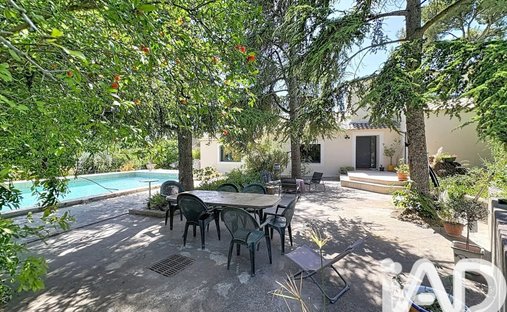 House in Golf-Embus-Enco de Botte-Bellons, Allauch, France 1