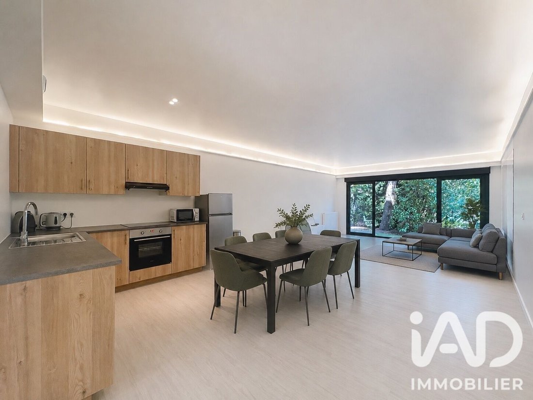 House in Champigny-sur-Marne, Ile-de-France, France 1 - 18429711