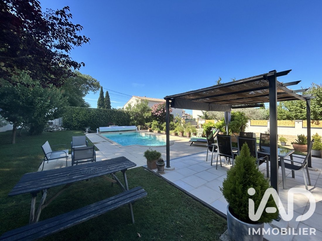 House in Fontvieille, Provence-Alpes-Côte d'Azur, France 2 - 18429789