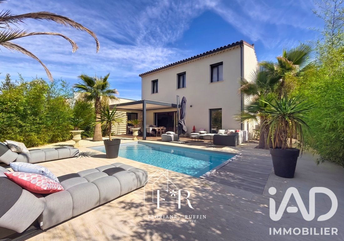 House in Saint-Didier, Provence-Alpes-Côte d'Azur, France 1 - 18299092