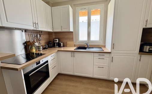 Apartment in Belleville-Saint Maur, Paris 11e Arrondissement, Paris 1