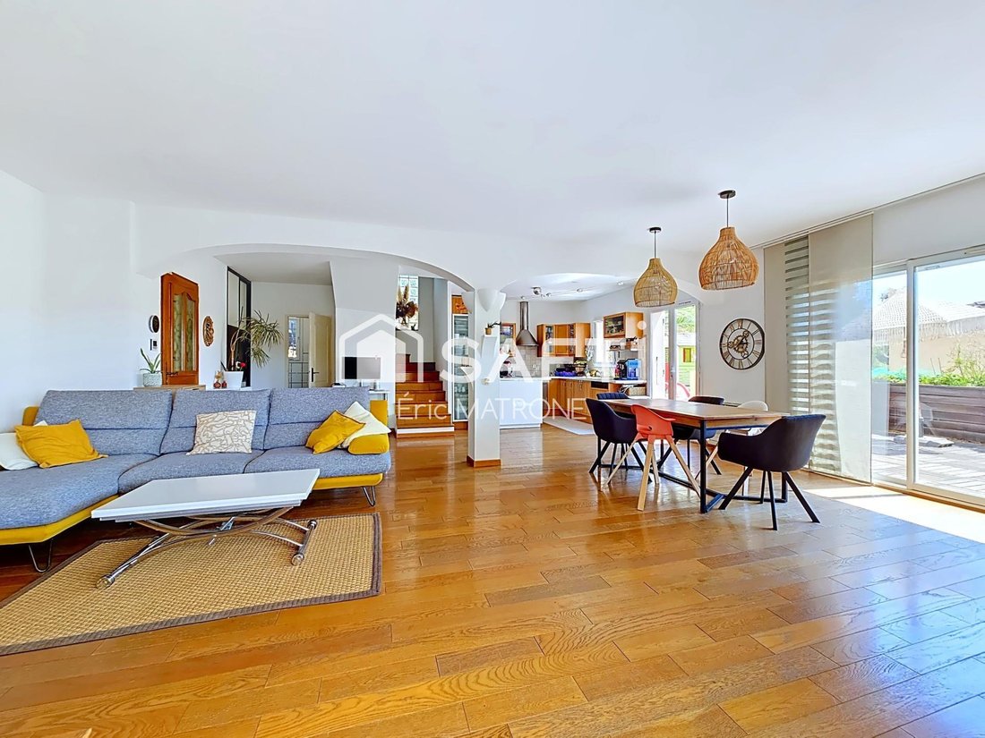 House in Saint Menet, Marseille, Provence-Alpes-Côte d'Azur 3 - 18427085