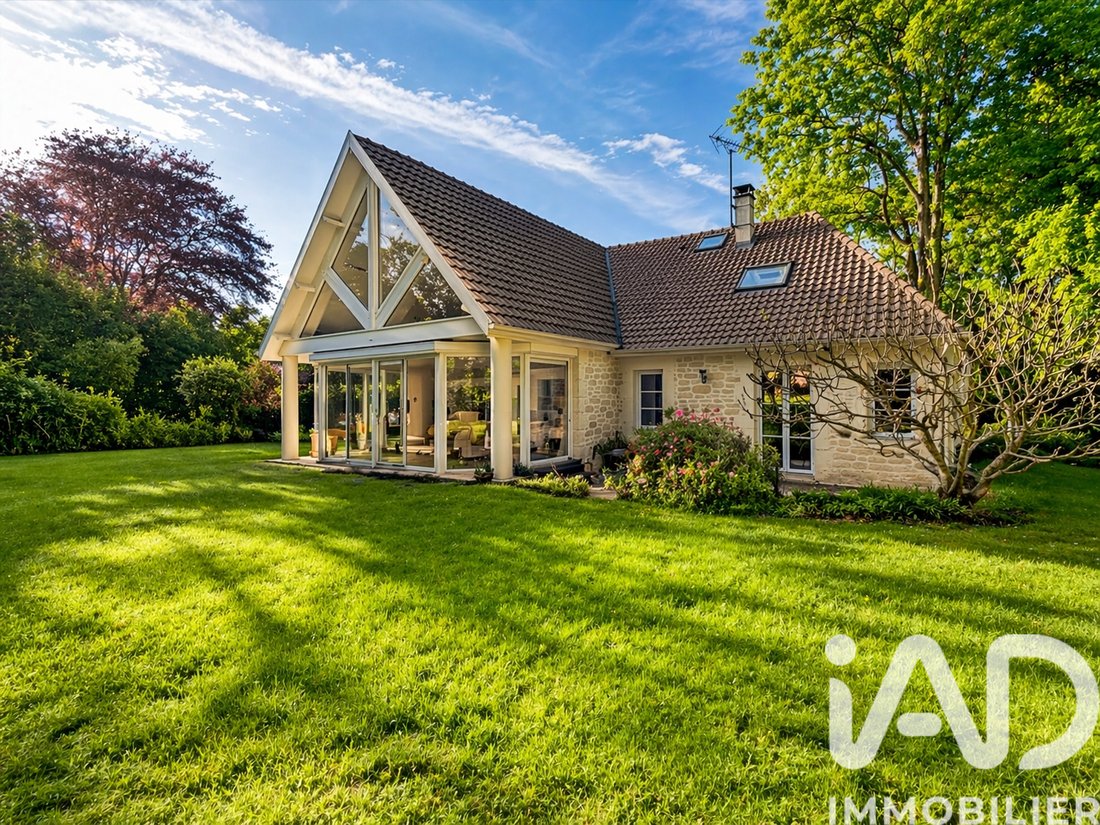 House in Angicourt, Hauts-de-France, France 1 - 17713843