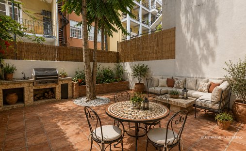 Apartment in Santo Antonio, Lisbon, Portugal 1