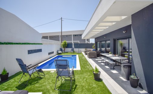 Villa in Alcabideche, Lisbon, Portugal 1