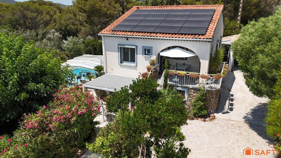 House in Nord Est, Bormes-les-Mimosas, France 5 - 18402438