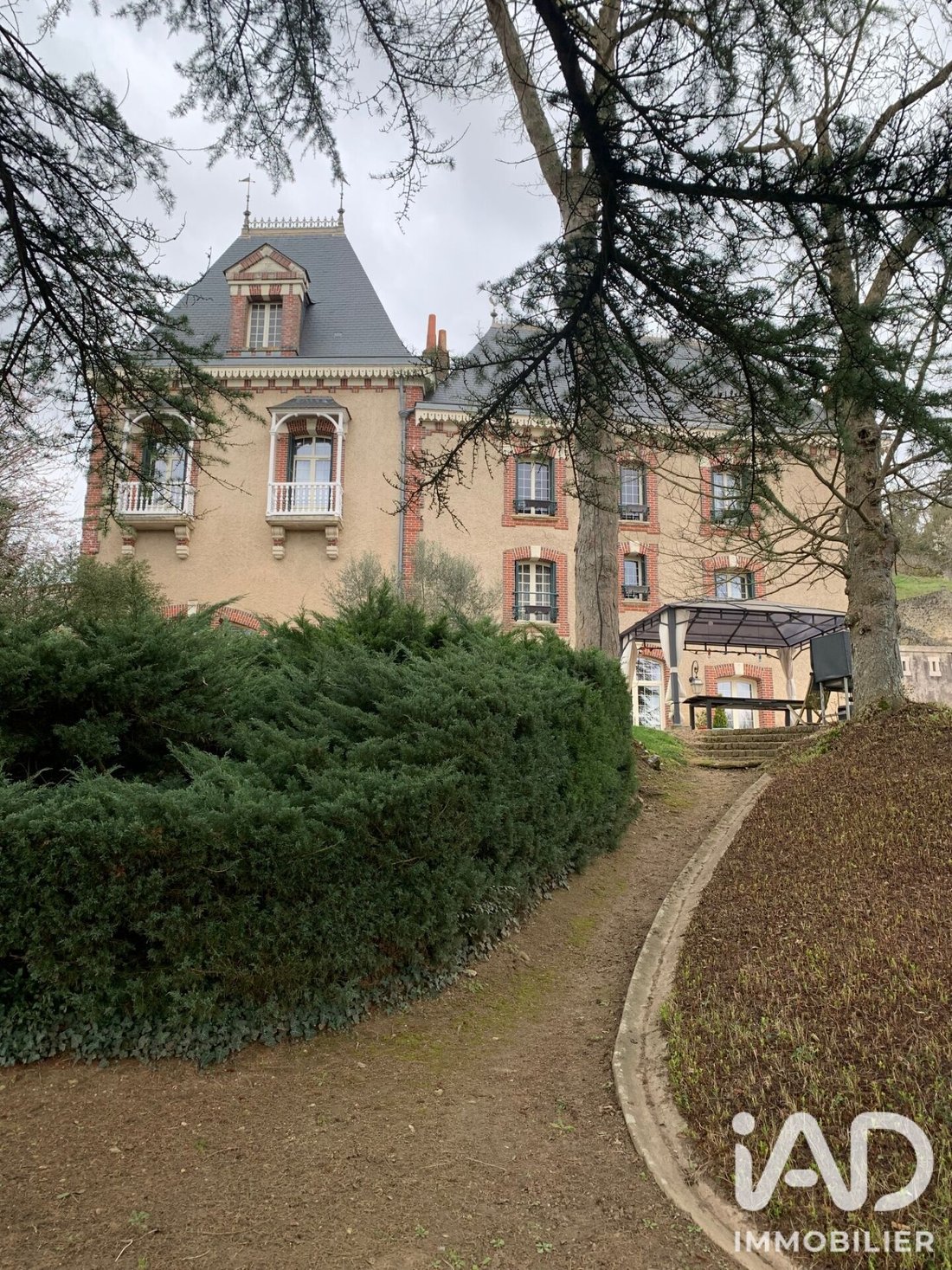 House in Vernou-sur-Brenne, Centre-Val de Loire, France 1 - 18429733