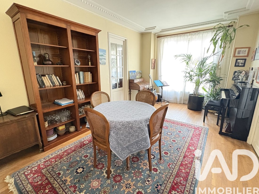 Appartement à Belleville-Saint Maur, Paris 11e Arrondissement, Paris 3 - 18429835