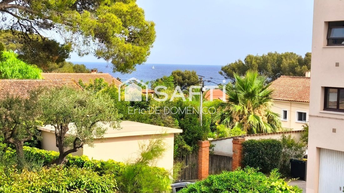 House in Coste Chaude-Mauveou, La Seyne-sur-Mer, France 2 - 18427056