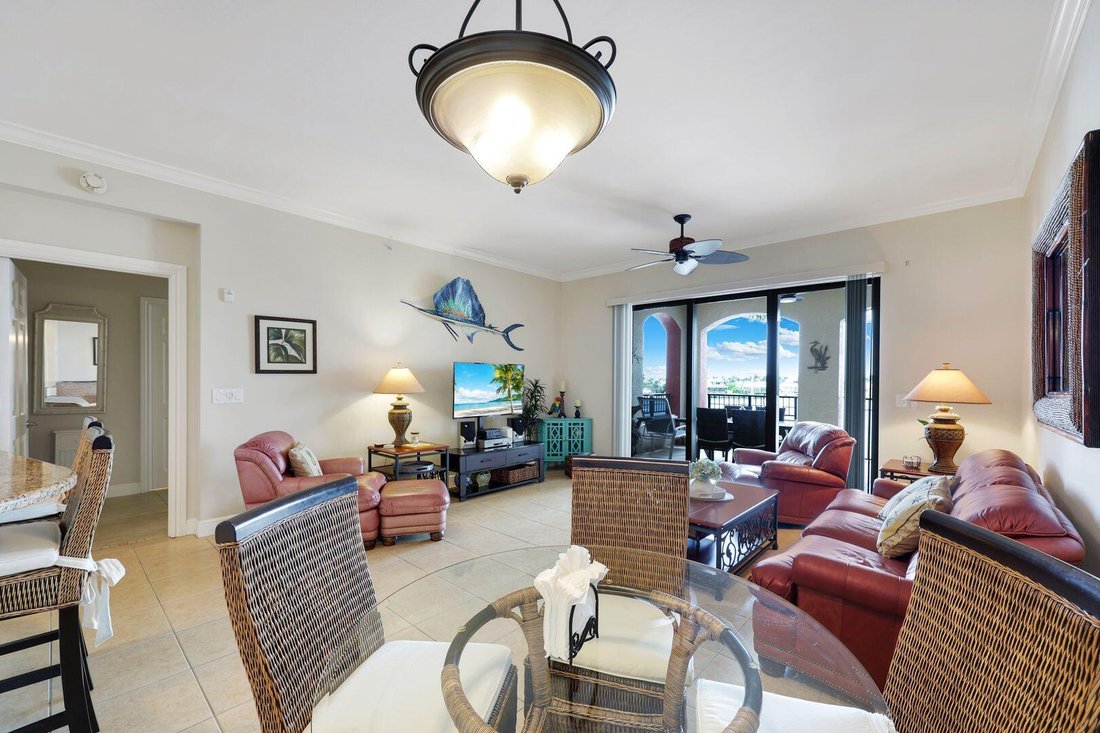 Condo in Marco Island, Florida, United States 3 - 18426673