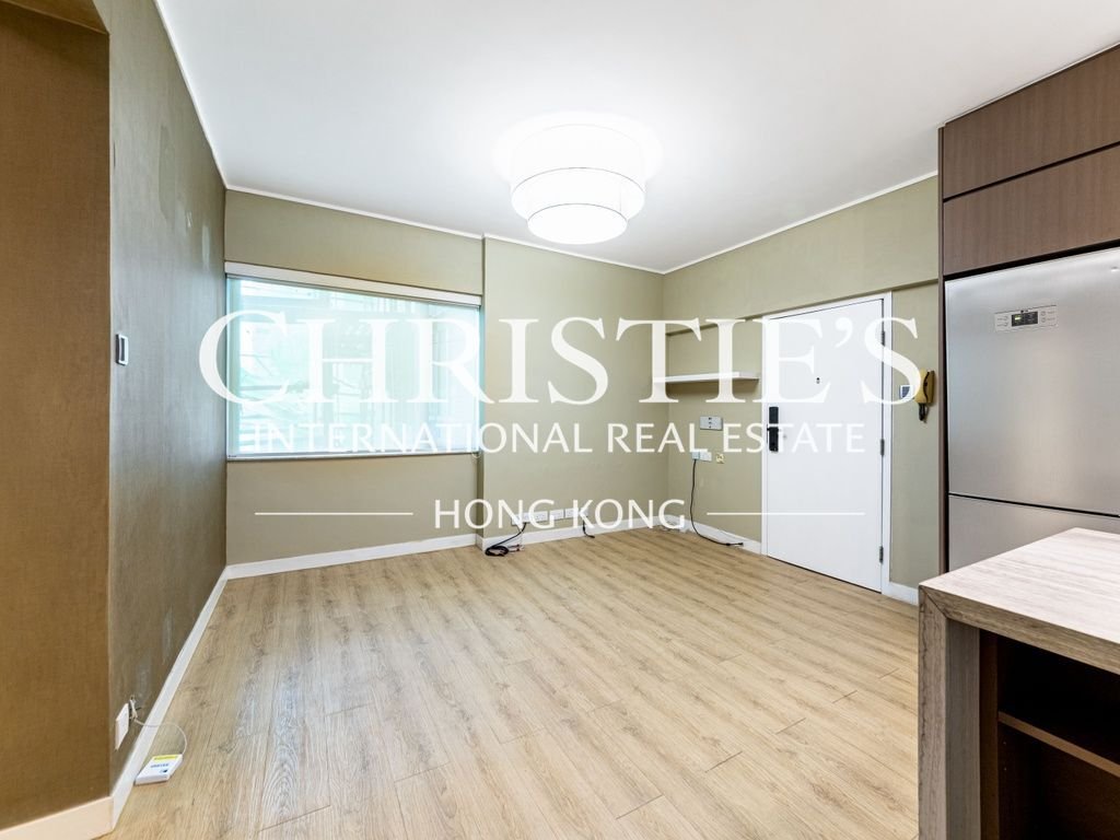 Apartment in Hong Kong, Hong Kong 2 - 15885969