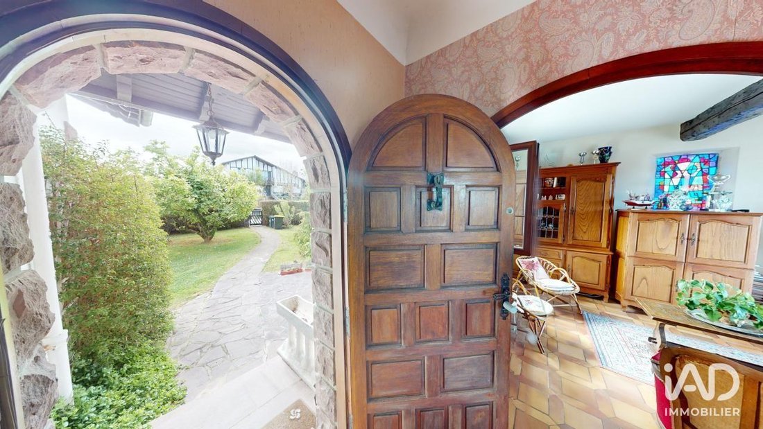 House in Duconteria-Jai Alai-Stade, Saint-Jean-de-Luz, France 4 - 18429696