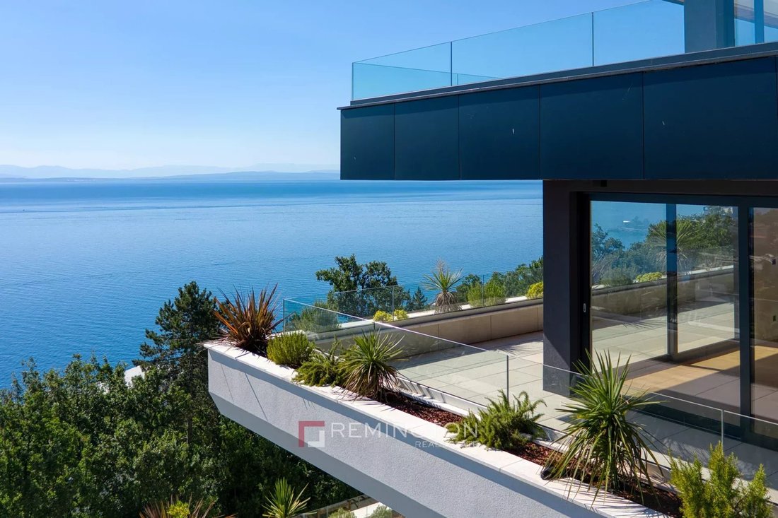 Apartment in Grad Opatija, Primorje-Gorski Kotar County, Croatia 1 - 13782341