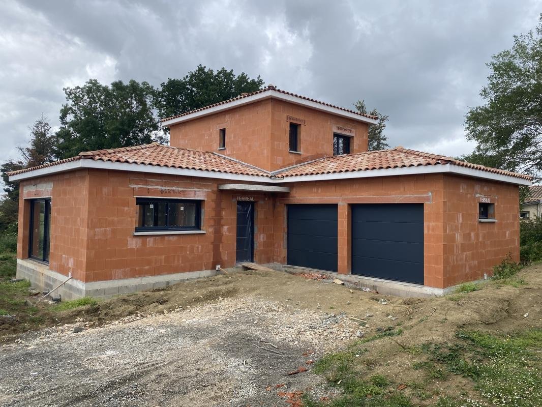 House in Pechbusque, Occitania, France 1 - 15370171