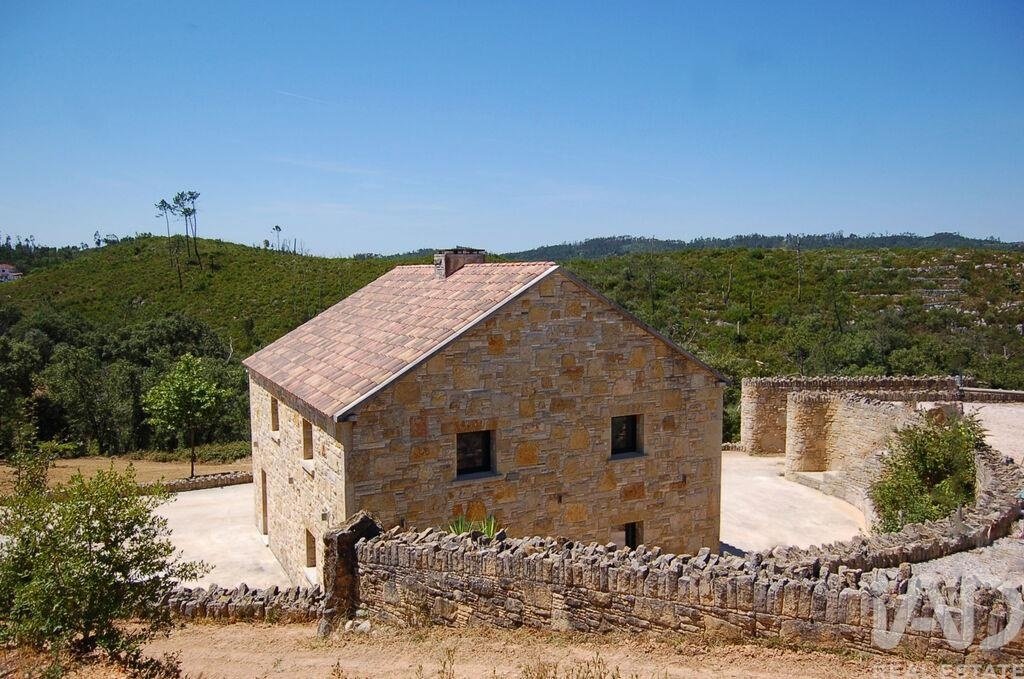 Townhouse in Almoster, Leiria District, Portugal 4 - 18426867