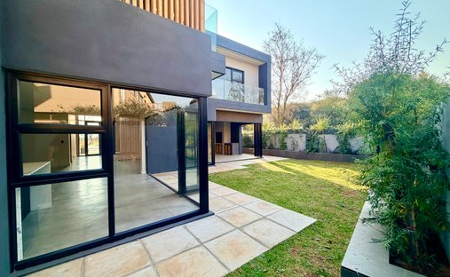 Country House in Boksburg, Gauteng, South Africa 1