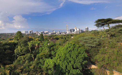 Land in Sandhurst, Gauteng, Südafrika 1