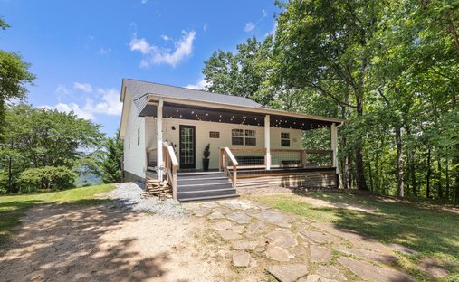 House in Flat Rock, North Carolina, United States 1