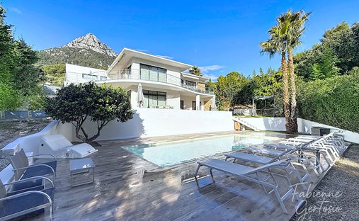 Villa in Valette Nord, La Valette-du-Var, France 1