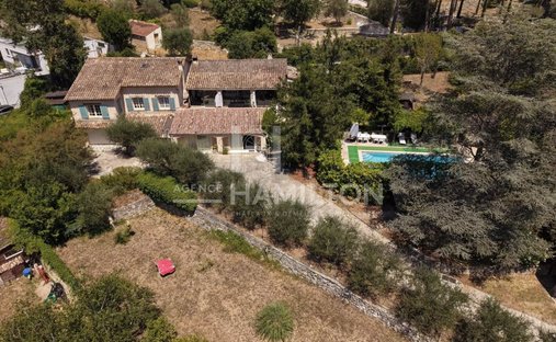 Villa in Opio, Provence-Alpes-Côte d'Azur, France 1