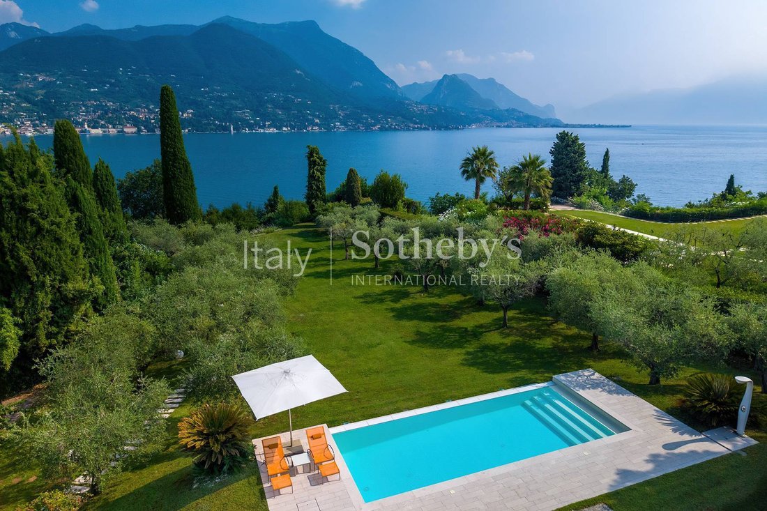House in San Felice del Benaco, Lombardy, Italy 2 - 18426856