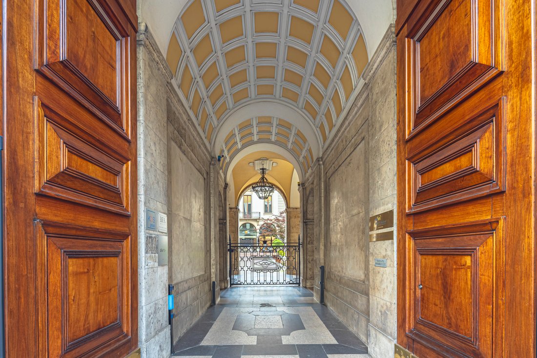 Apartment in Historic Center, Milan, Lombardy 2 - 18426914