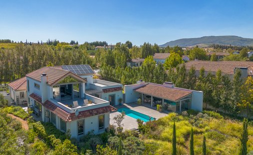 House in Wellington, Western Cape, South Africa 1