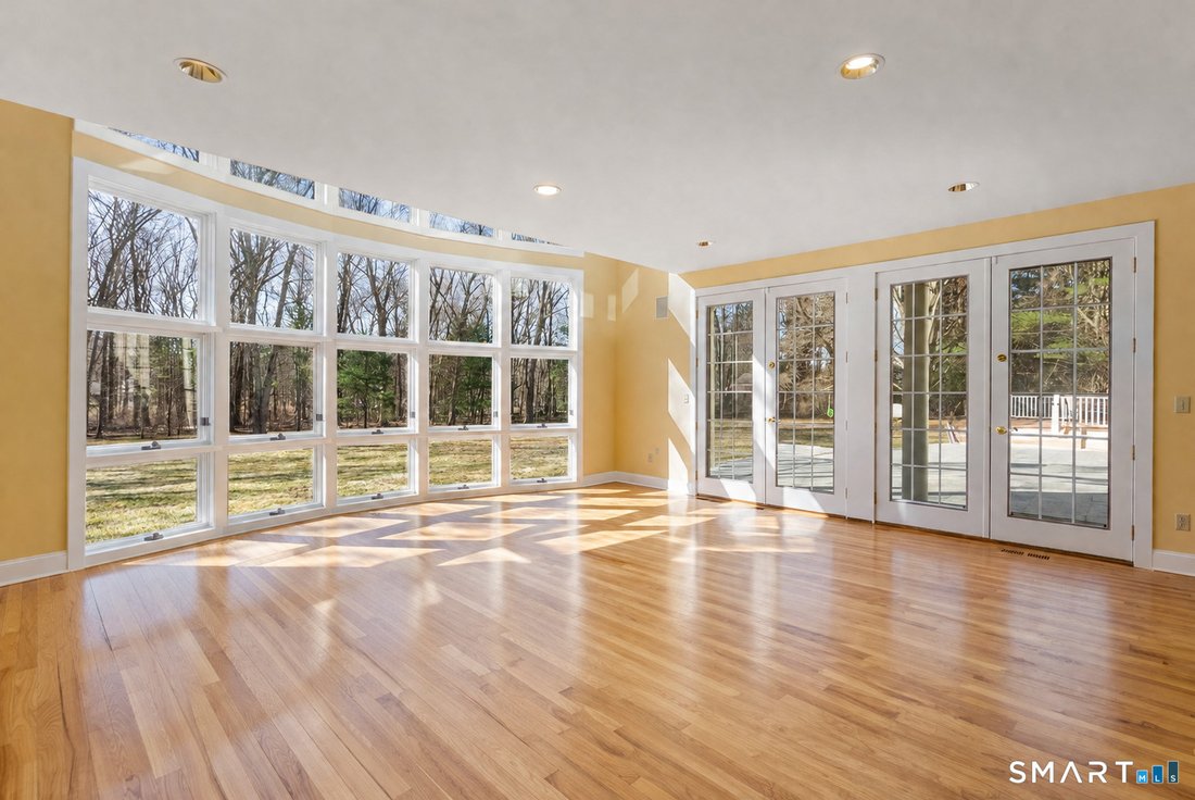 House in Woodbridge, Connecticut, United States 3 - 18426998