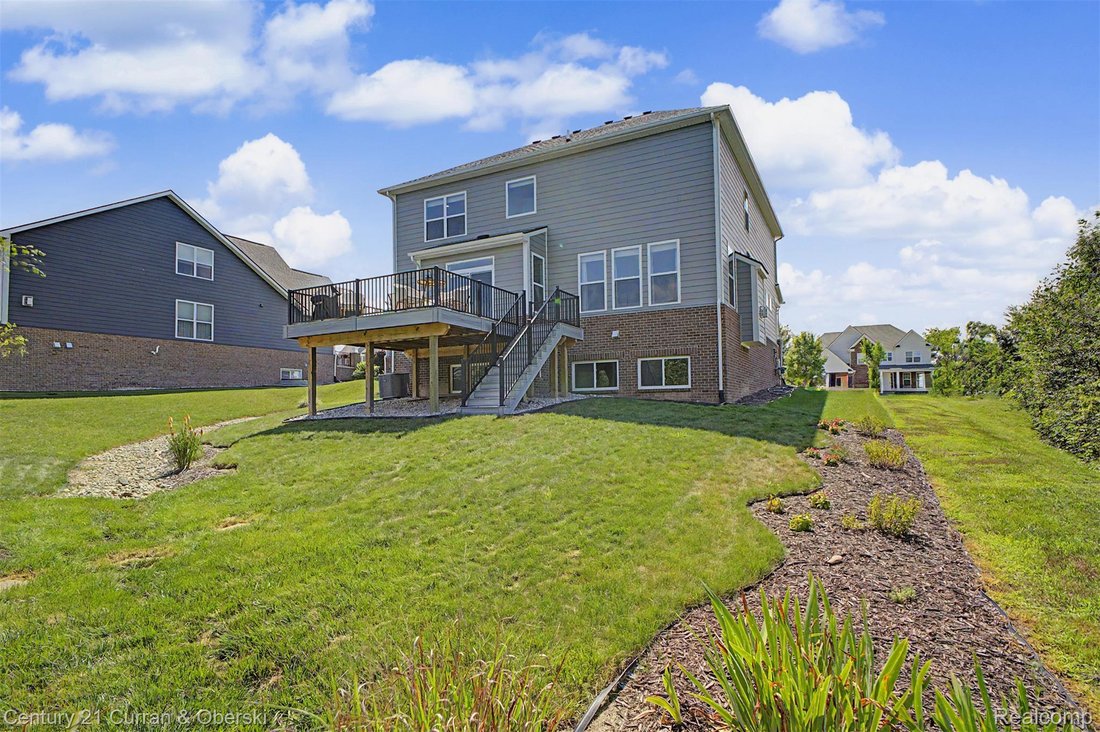 House in South Lyon, Michigan, United States 5 - 18427004