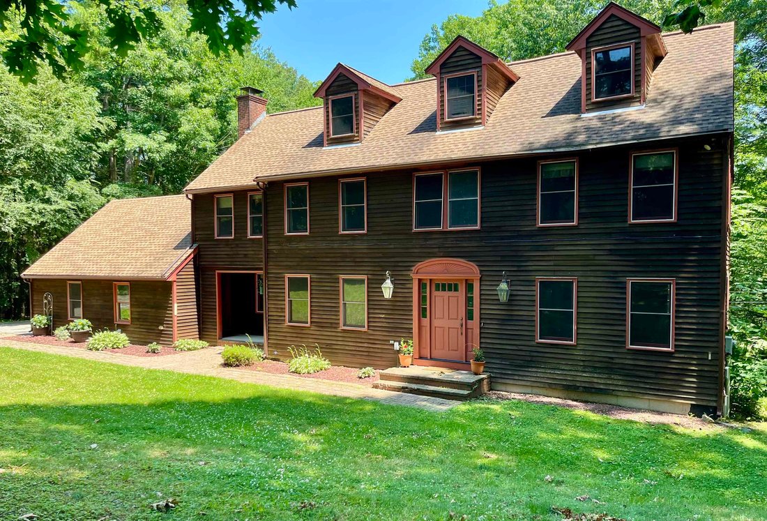 House in Kensington, New Hampshire, United States 2 - 18427108