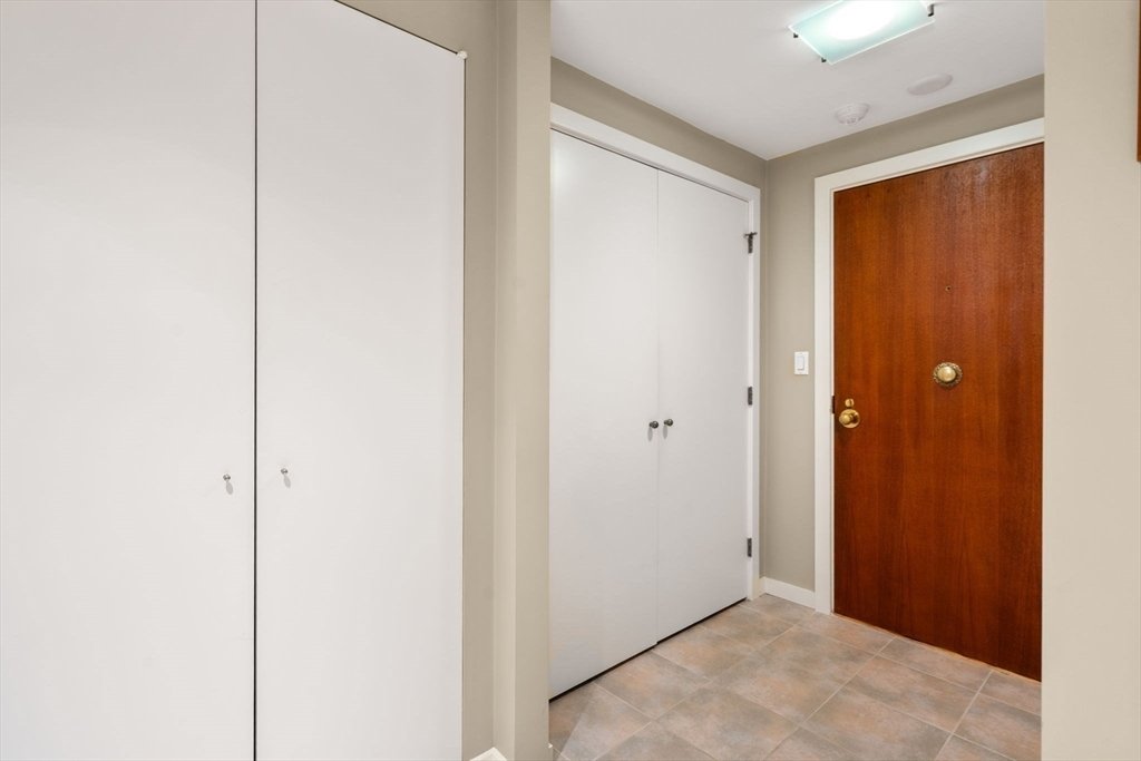 Condo in Cambridge, Massachusetts, United States 4 - 18427001