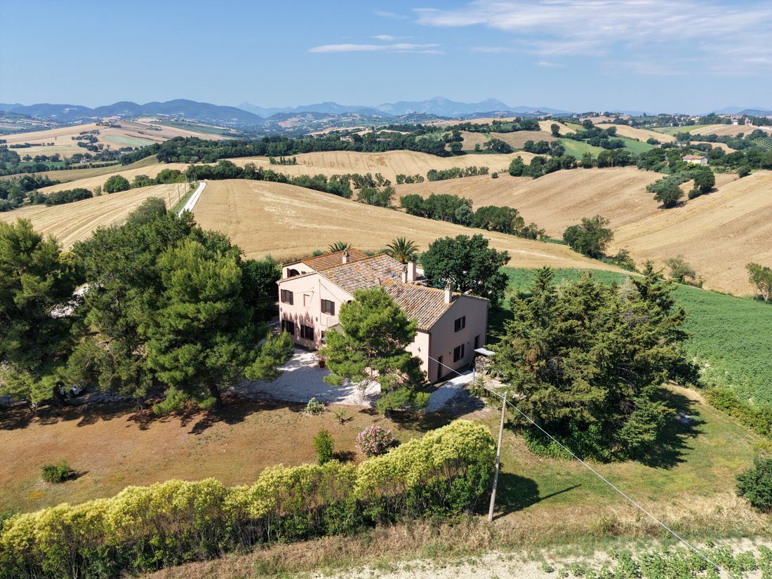 House in Castelleone di Suasa, Marche, Italy 2 - 18433117