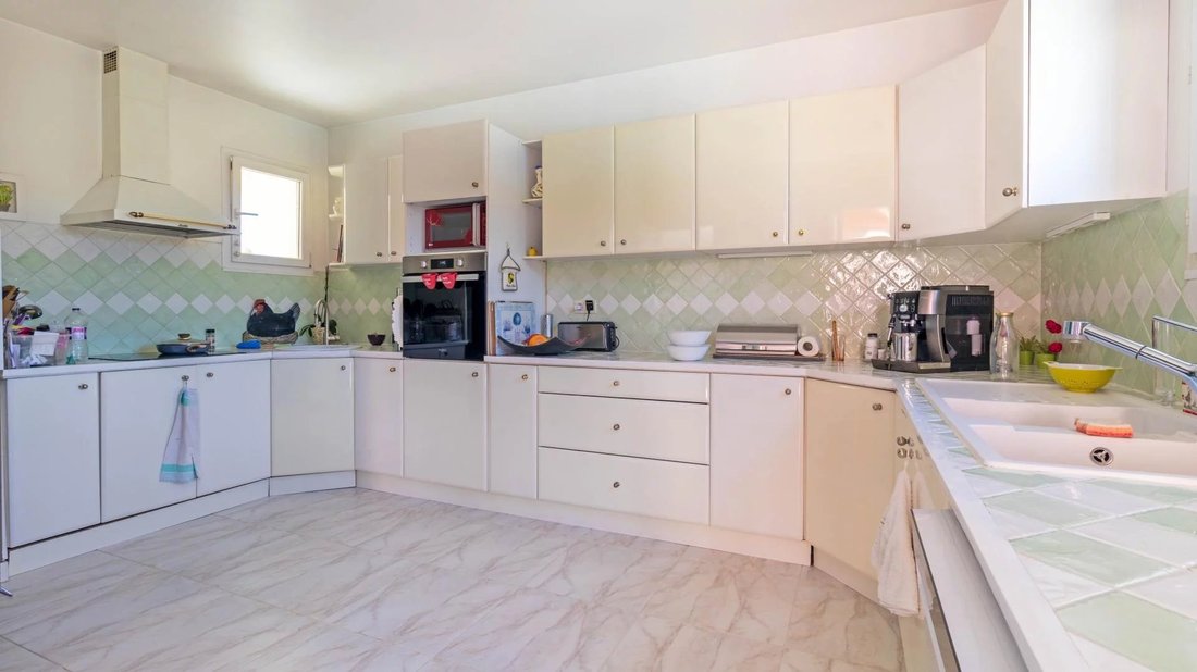 Villa a Ecarts, Roquebrune-sur-Argens, Francia 4 - 18429195
