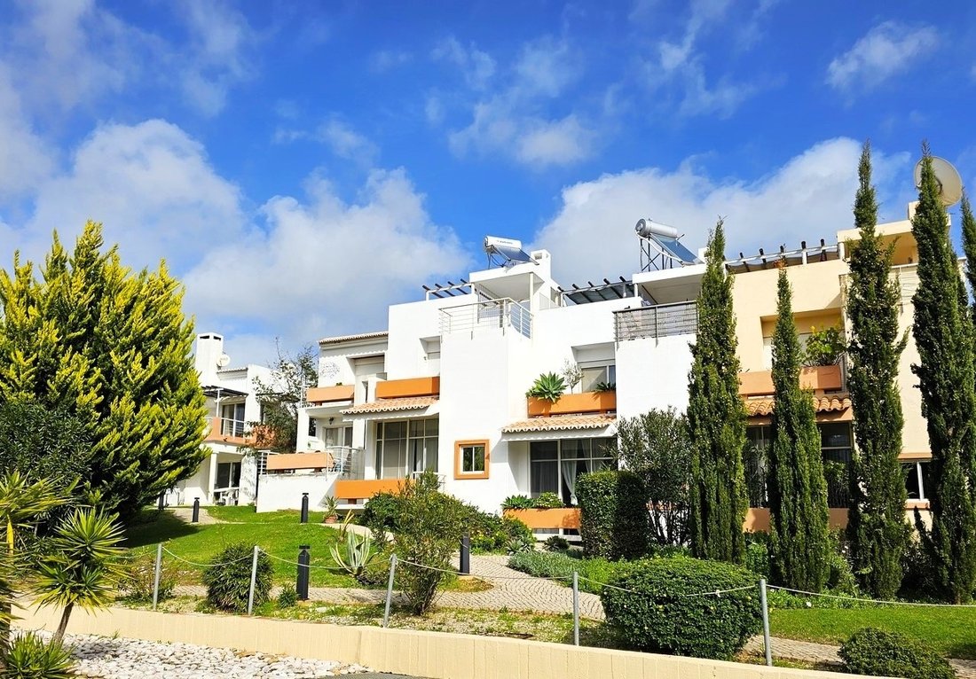Villa in Carvoeiro, Algarve, Portugal 1 - 18429797