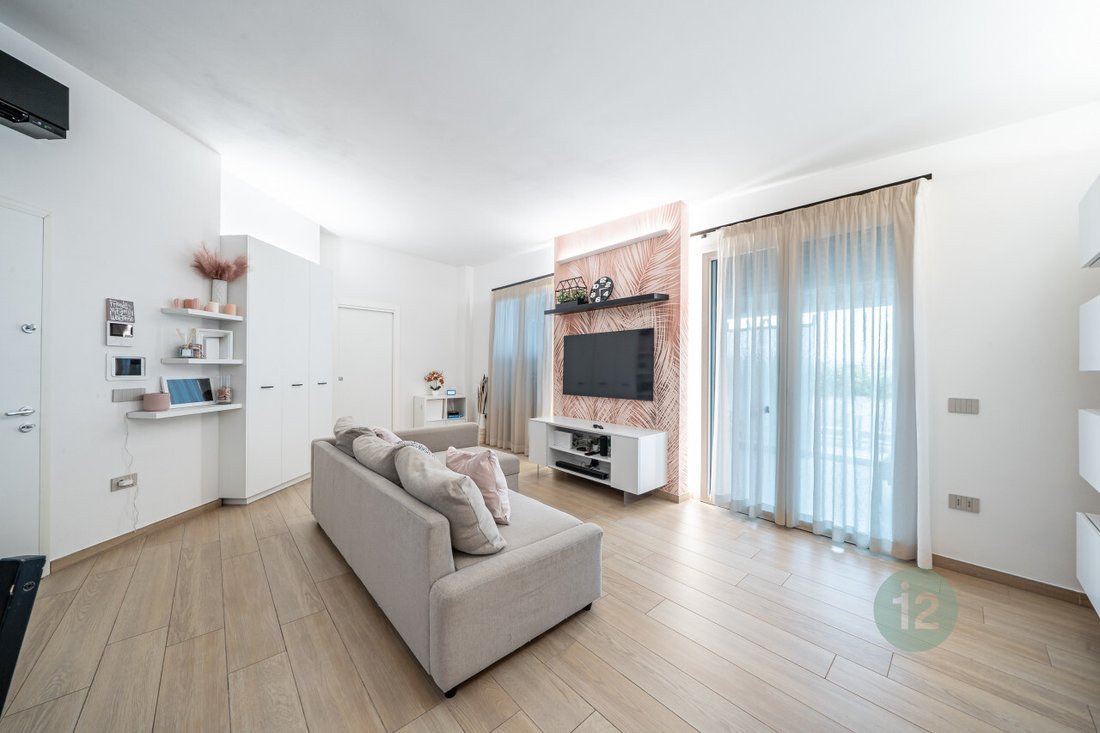 Apartment in Madonnina, Modena, Italy 4 - 18432892
