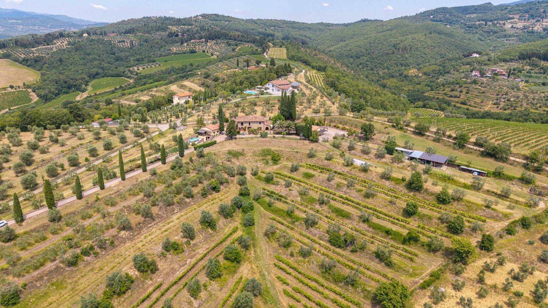 Country House in Center, Arezzo, Tuscany 5 - 18432138