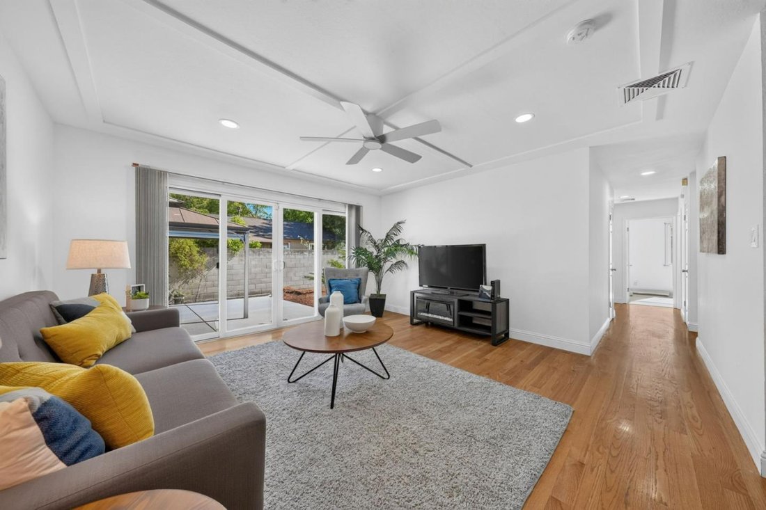 House in San Jose, California, United States 3 - 18430869