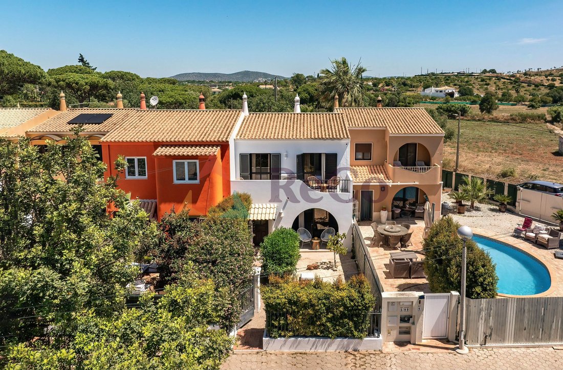 Townhouse in Quarteira, Algarve, Portugal 5 - 18429843