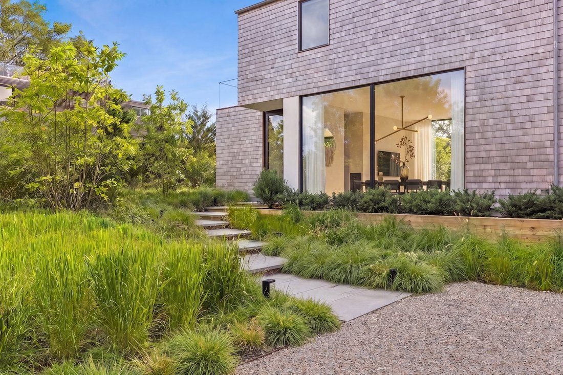 Sag Harbor, New York, United States 2 - 17544675