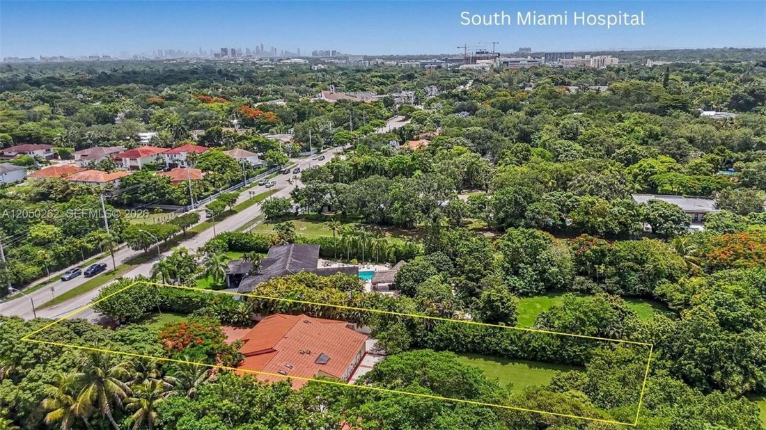 House in Miami, Florida, United States 3 - 18433156